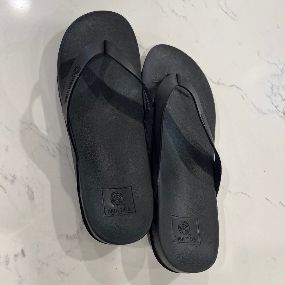 Women High Tide Sandals Size 6.5 Black